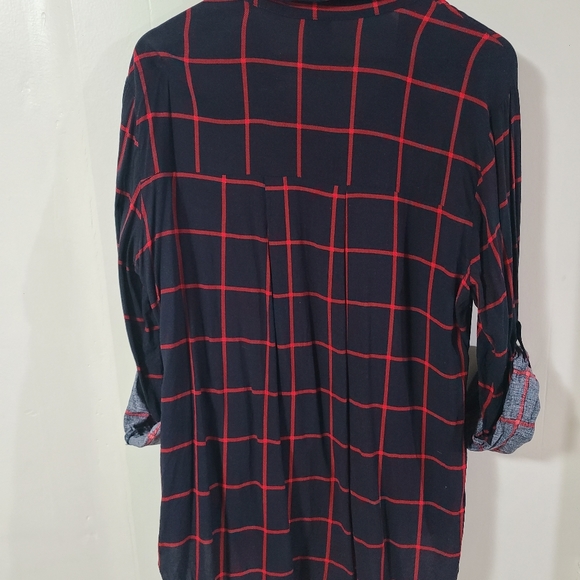 High Low Plaid Blouse - Picture 5 of 6